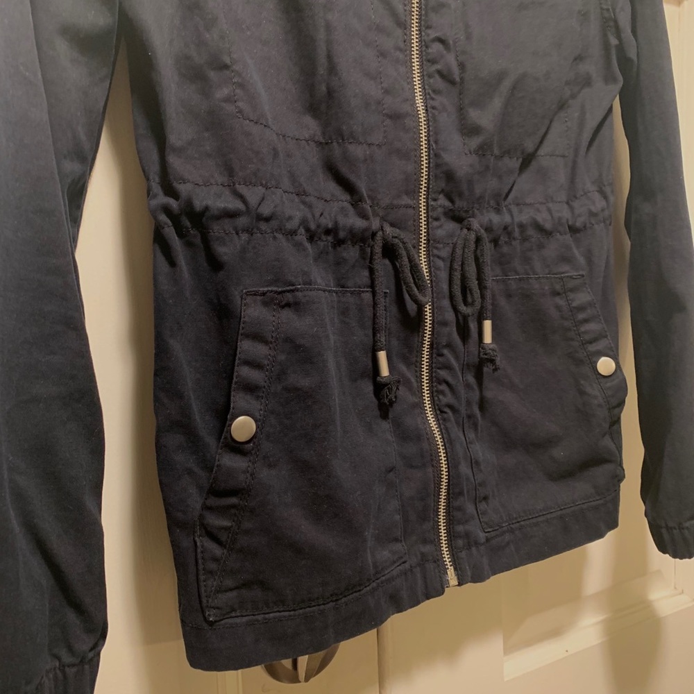 Jacket - Picture 3 of 4